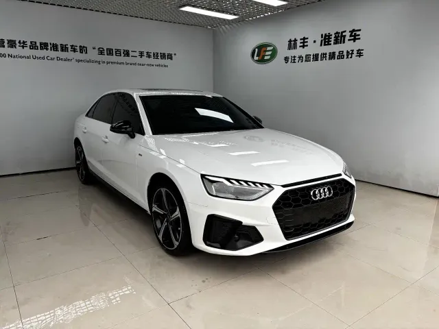 Audi A4L — Фото автомобиля 3