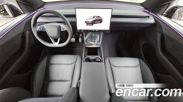 Tesla Model Y — Фото автомобиля 6