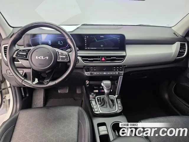 Kia Seltos New — Фото автомобиля 7