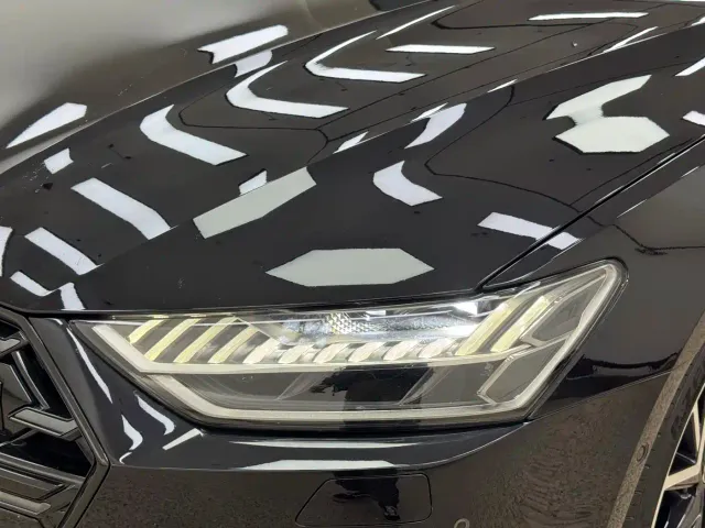 Audi A7L — Фото автомобиля 8
