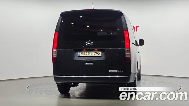 Hyundai Staria — Фото автомобиля 4