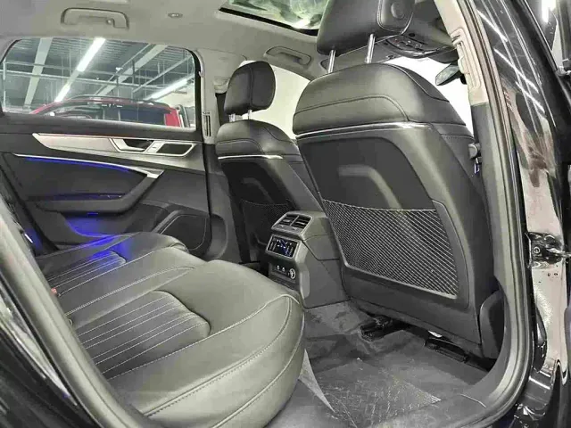 Audi A6L — Фото автомобиля 15