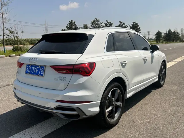 Audi Q3 — Фото автомобиля 6