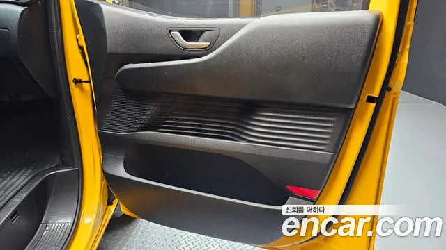 Hyundai Staria — Фото автомобиля 14