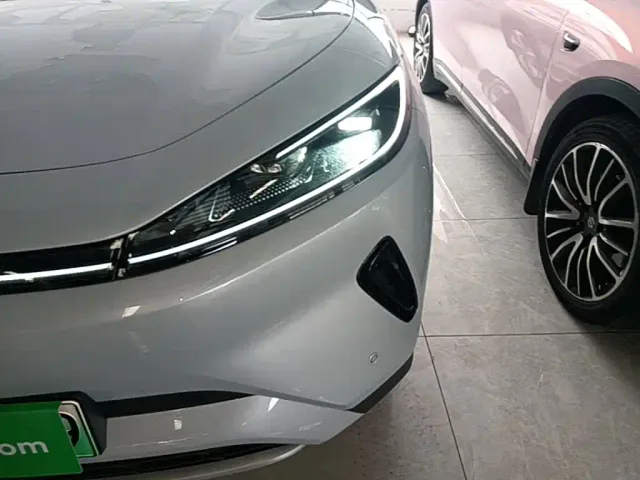 BYD Sealion 05 EV — Фото автомобиля 23