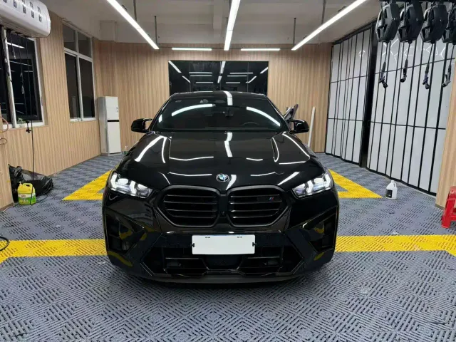 BMW X6 M — Фото автомобиля 2