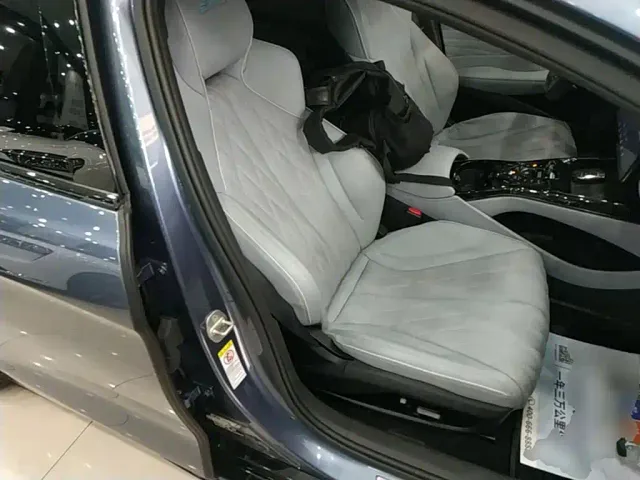 BYD Seal — Фото автомобиля 24