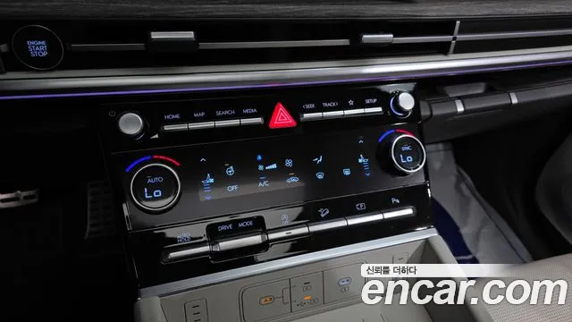 Hyundai Santafe Бензин 2.5T 2WD — Фото автомобиля 6