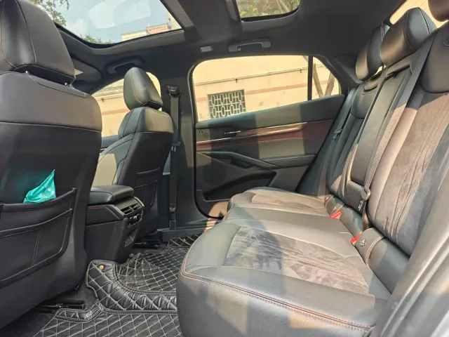 Ford Mondeo — Фото автомобиля 8