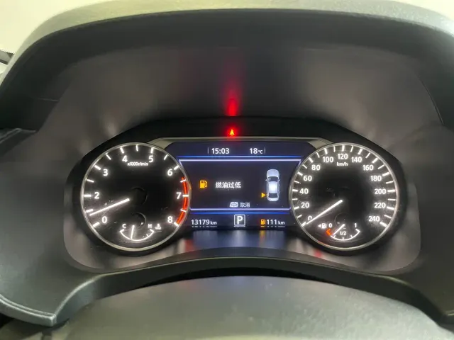 Nissan Teana — Фото автомобиля 19