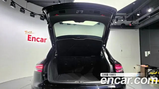Porsche Macan — Фото автомобиля 19
