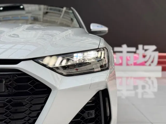 Audi A7 — Фото автомобиля 4