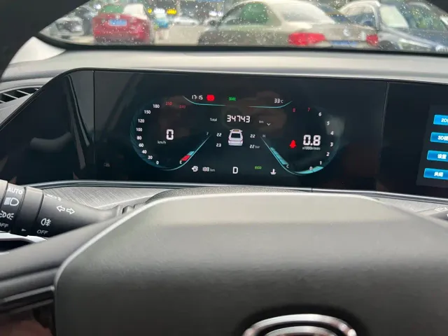 Changan Eado — Фото автомобиля 13