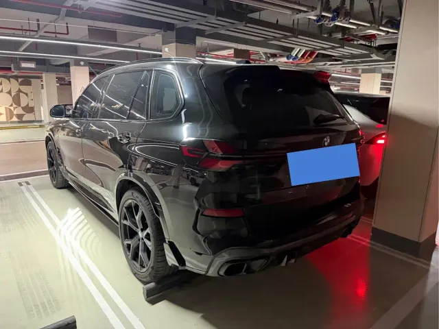 BMW X5 — Фото автомобиля 4