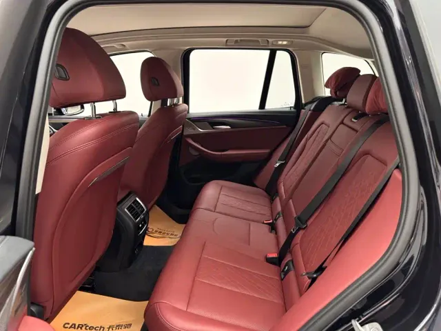 BMW X3 — Фото автомобиля 9