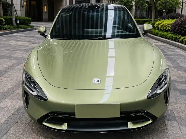 Xiaomi SU7 — Фото автомобиля 2