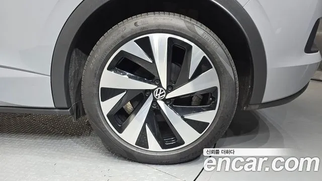 Volkswagen ID.5 Pro — Фото автомобиля 21