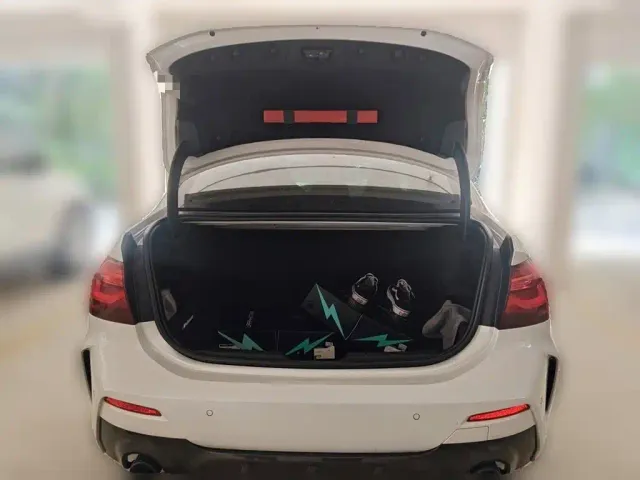 BMW 1 Series — Фото автомобиля 15