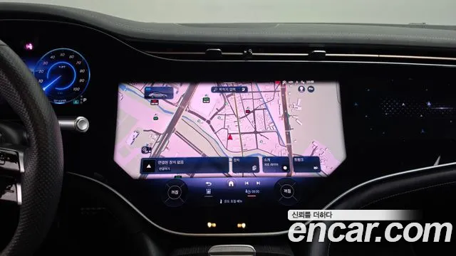 Mercedes-Benz EQS — Фото автомобиля 4