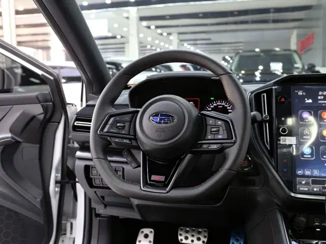Subaru WRX — Фото автомобиля 11