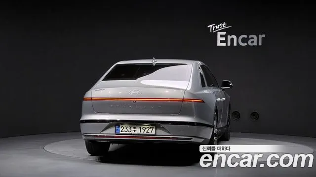 Hyundai Grandeur GN7 — Фото автомобиля 4