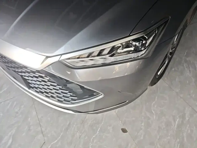 BYD Qin PLUS — Фото автомобиля 23