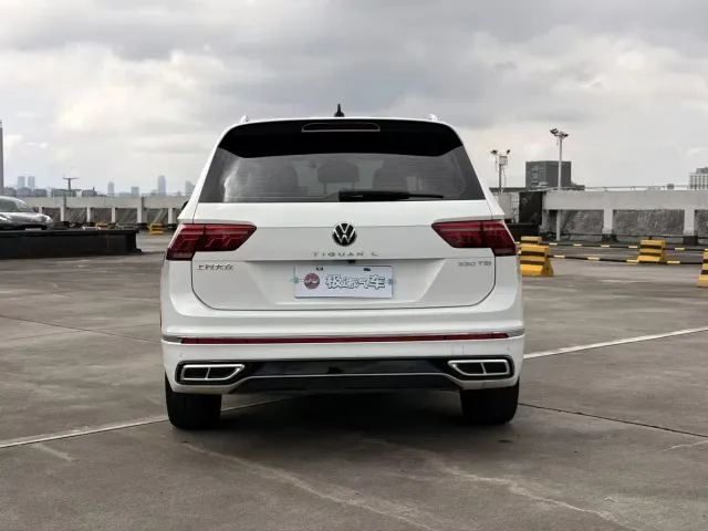 Volkswagen Tiguan L — Фото автомобиля 6