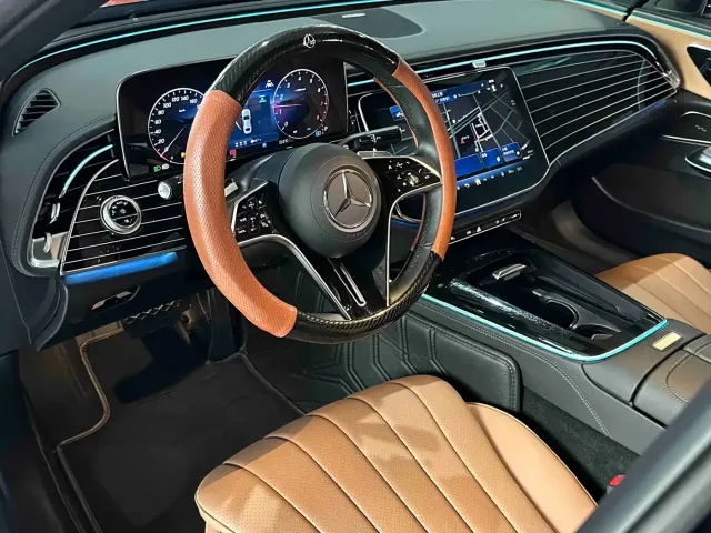 Mercedes-Benz E-Class — Фото автомобиля 8