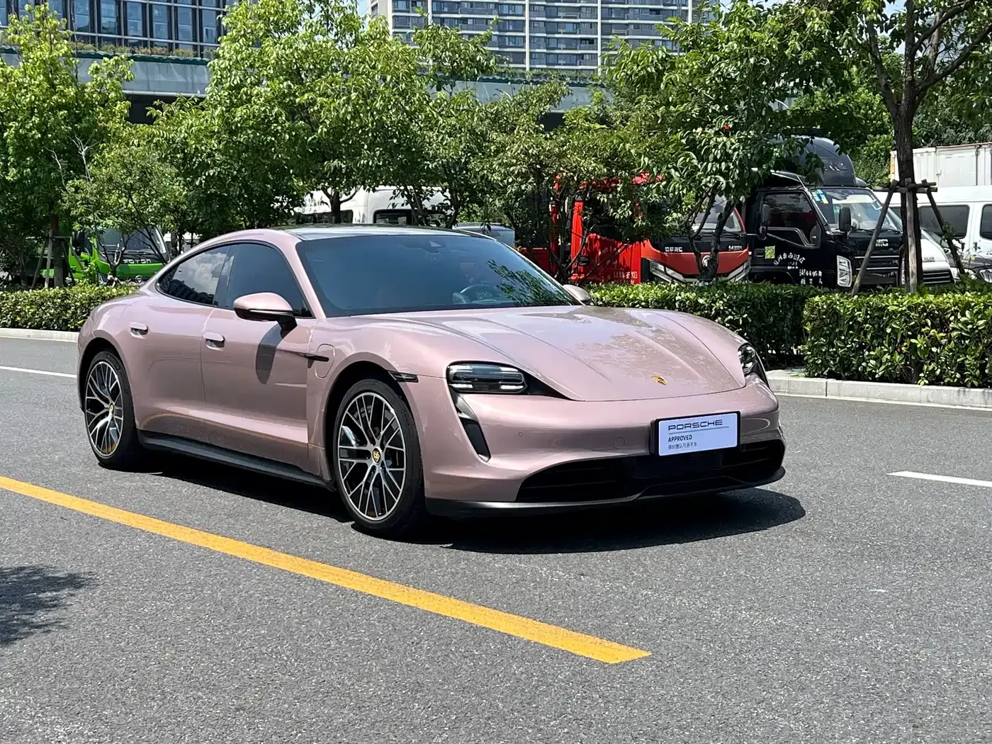 Porsche Taycan 2022 Facelift Taycan — Фото автомобиля 3