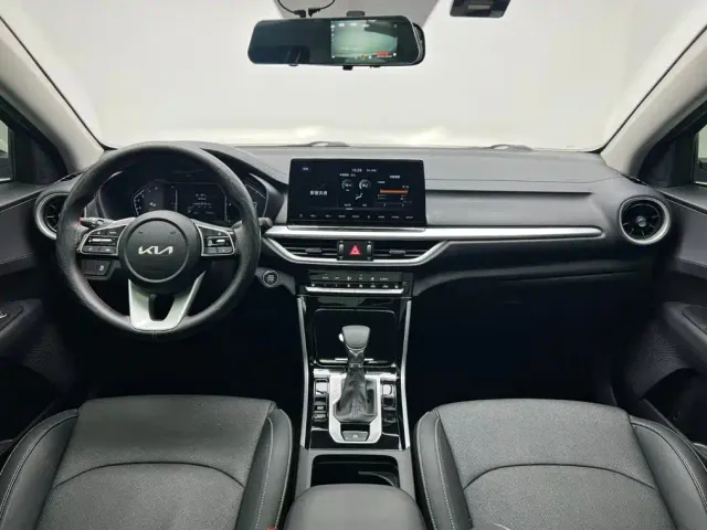 Kia K3 — Фото автомобиля 20
