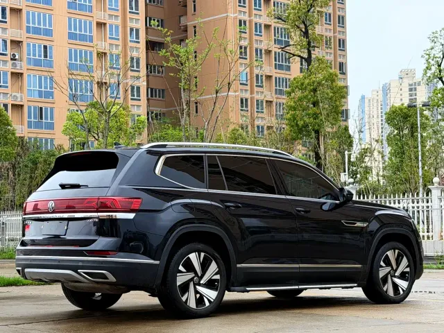 Volkswagen Teramont 2022 330TSI 2WD Premium Luxury — Фото автомобиля 22