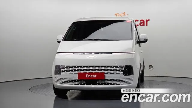 Hyundai Staria — Фото автомобиля 3