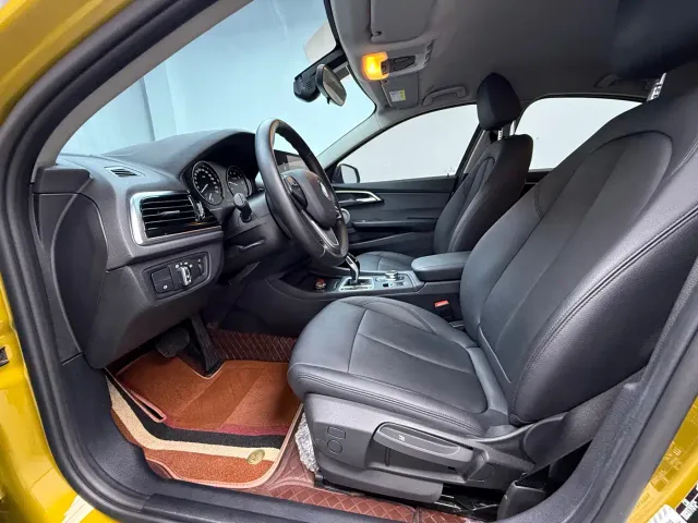 BMW 1 Series — Фото автомобиля 6