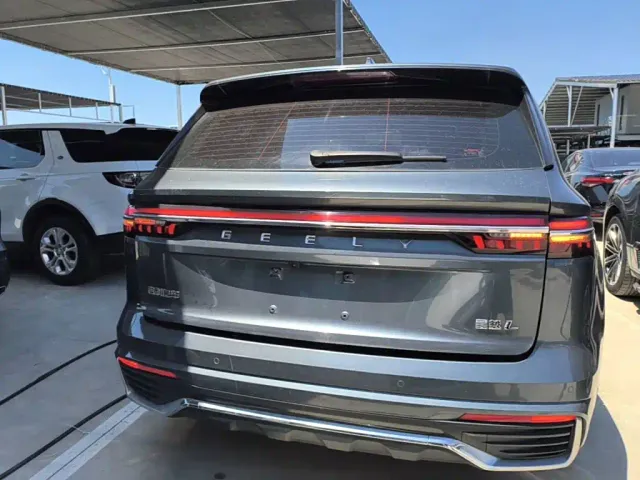 Geely Xingyue L — Фото автомобиля 5