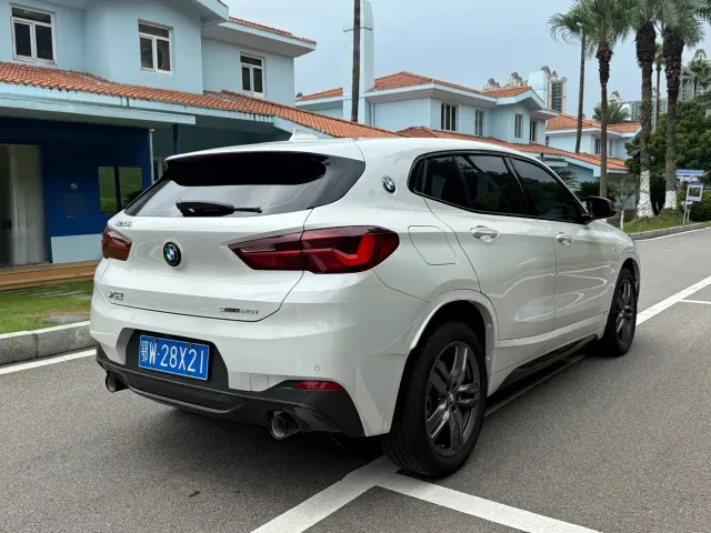 BMW X2 — Фото автомобиля 12