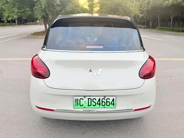 Wuling Bingo — Фото автомобиля 9