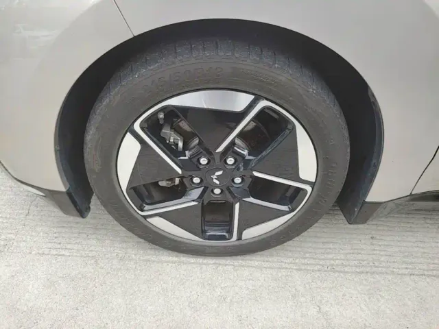 Wuling Starlight — Фото автомобиля 22