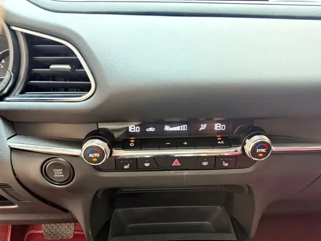 Mazda CX-30 — Фото автомобиля 14