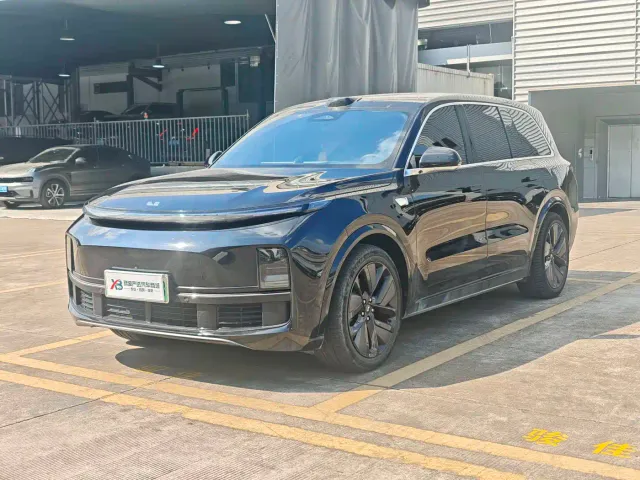 Фотография автомобиля — Li Auto L9