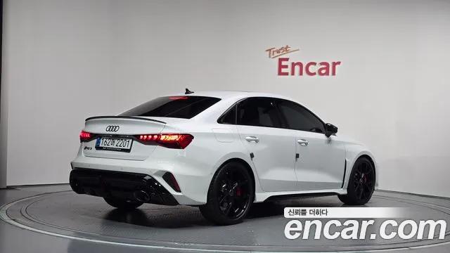 Audi RS 3 8Y — Фото автомобиля 2