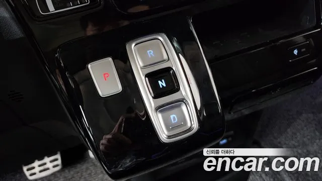 Hyundai Staria — Фото автомобиля 9