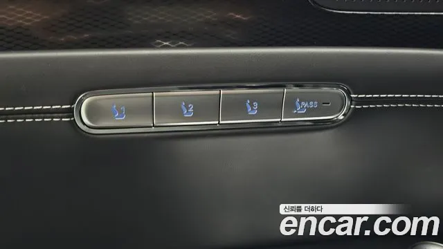 Genesis G90 Бензин 3.5 турбо AWD — Фото автомобиля 29