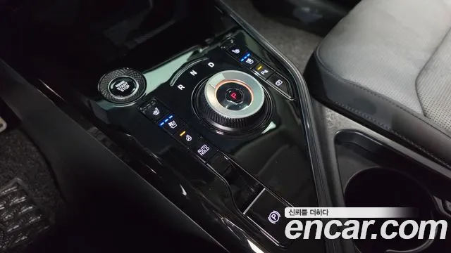 Kia Niro The All New Niro Signature — Фото автомобиля 9
