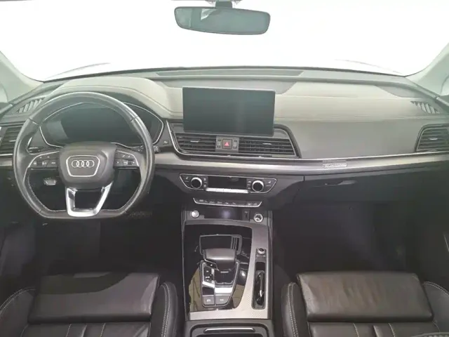 Audi Q5L — Фото автомобиля 5