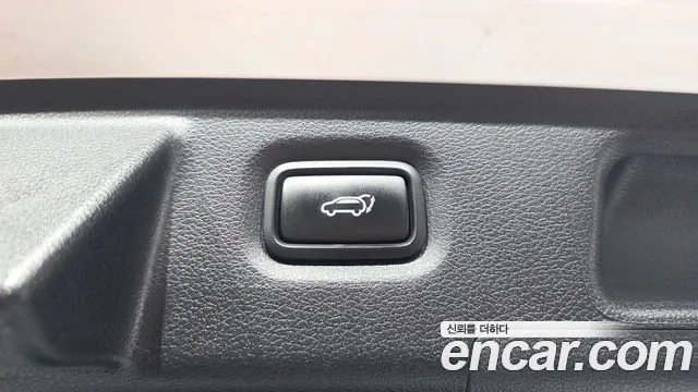 Hyundai Santafe — Фото автомобиля 21