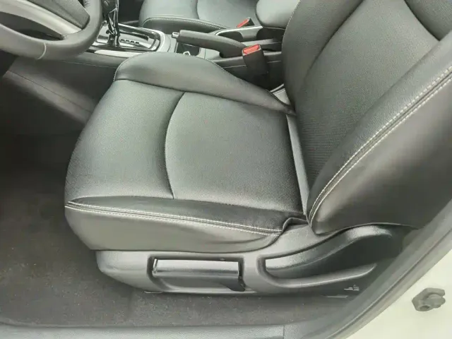 Nissan Tiida — Фото автомобиля 20