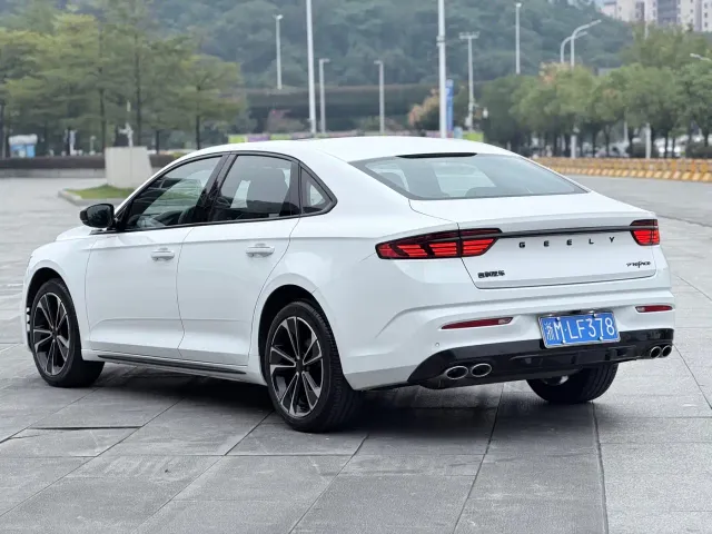 Geely Xingrui — Фото автомобиля 6