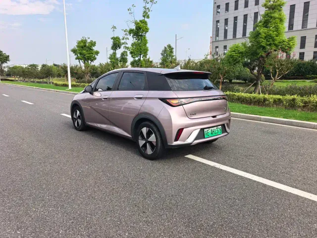 BYD Dolphin — Фото автомобиля 15