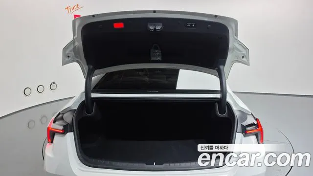Kia K8 K8 (New) Hybrid — Фото автомобиля 25
