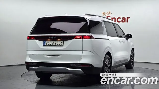 Kia Canival Carnival 4 поколение Бензин 9 мест Prestige — Фото автомобиля 2